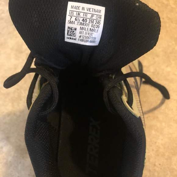 Terrex Adidas men’s hiking shoe size 7 - Picture 5 of 5